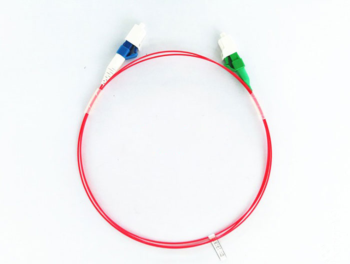 1550nm 900μm 편광 유지 섬유 Patch Cord Panda PM Fiber Optic Connector 주문을 받아서 만들어질 수 있습니다